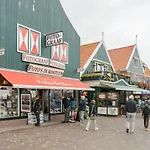 Aan De Haven Herberg Volendam