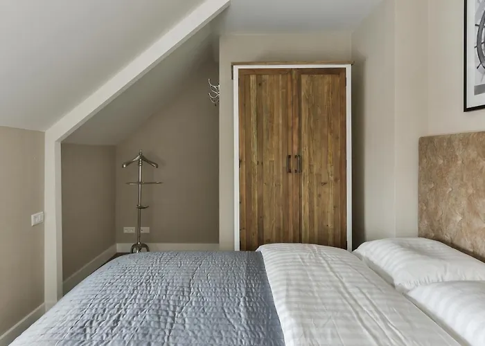 Värdshus Aan De Haven